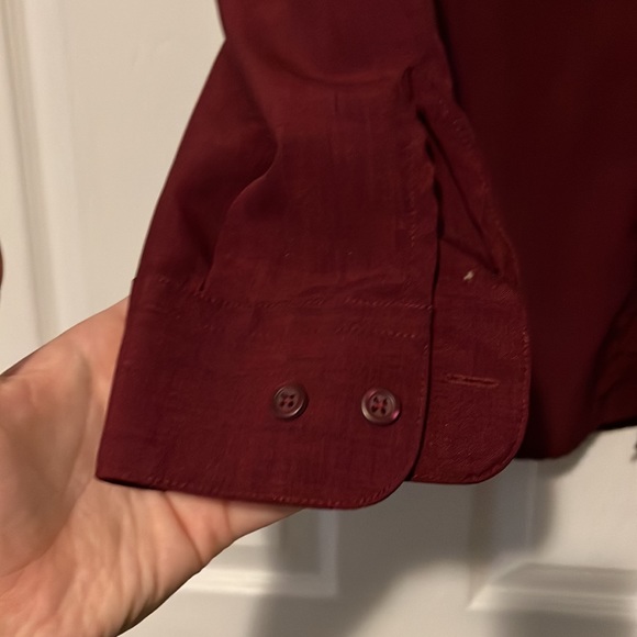 Doc & Amelia Maroon Buttondown - Picture 2 of 6